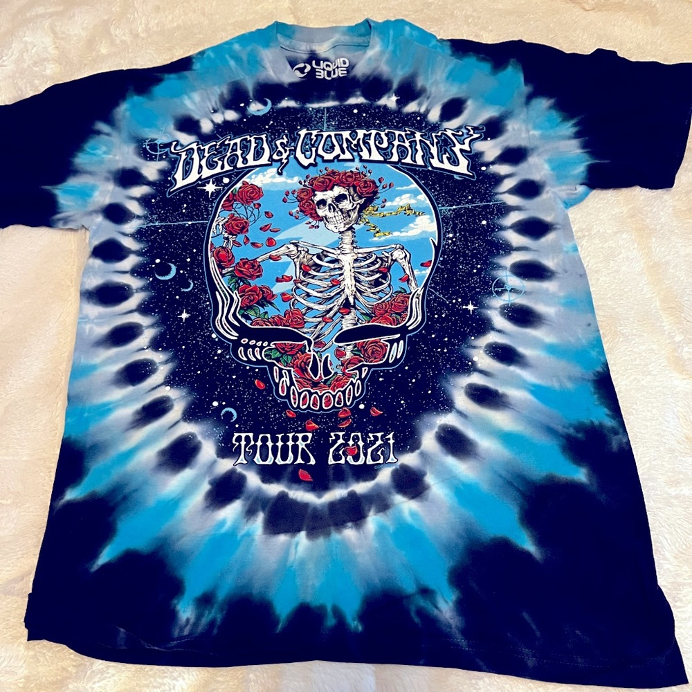 Grateful Dead tour T shirt size medium.Dead and company tour Liquid blue
